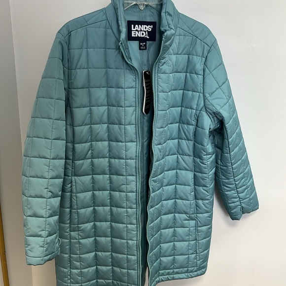 Lands End 3 in 1 jacket.Waterproof outer layer w/ removable puffer. NWT. Pet. XL - Picture 6 of 12